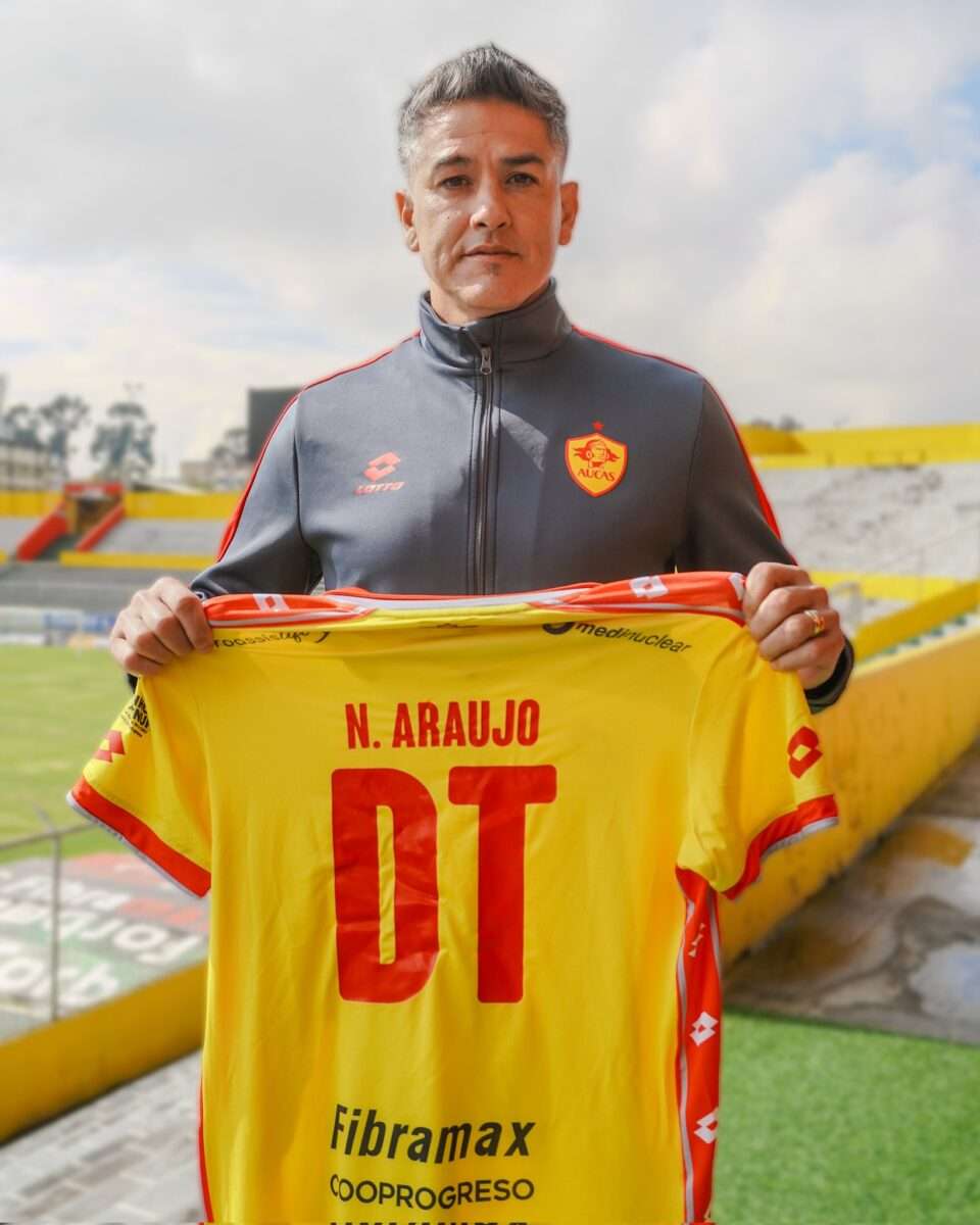 Norberto Araujo asume como nuevo entrenador de Aucas para la temporada 2026