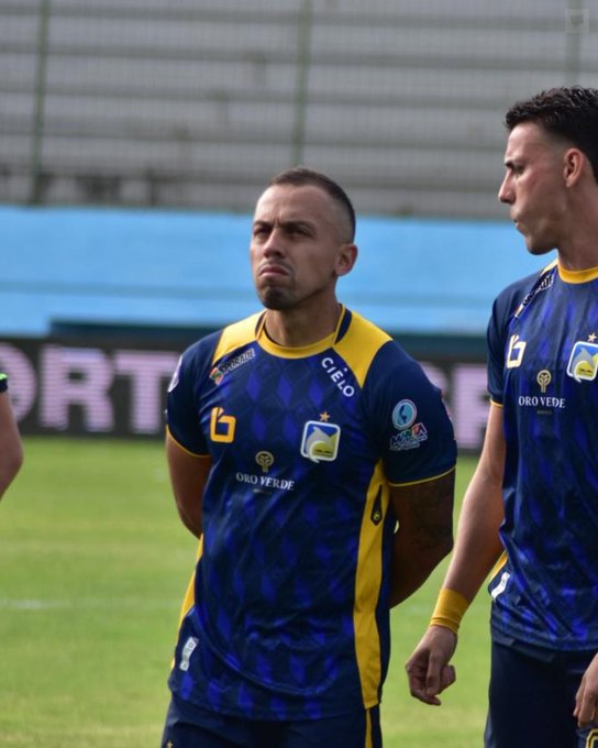 La verdad detrás de los rumores: Ariel Graziani aclara el futuro de Delfín SC y su posible cambio de sede