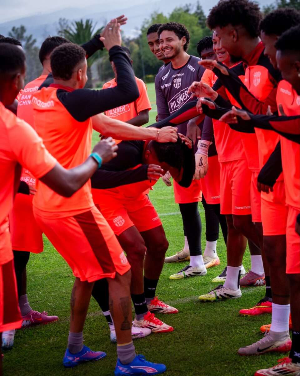 Jonathan Perlaza regresa a Barcelona SC