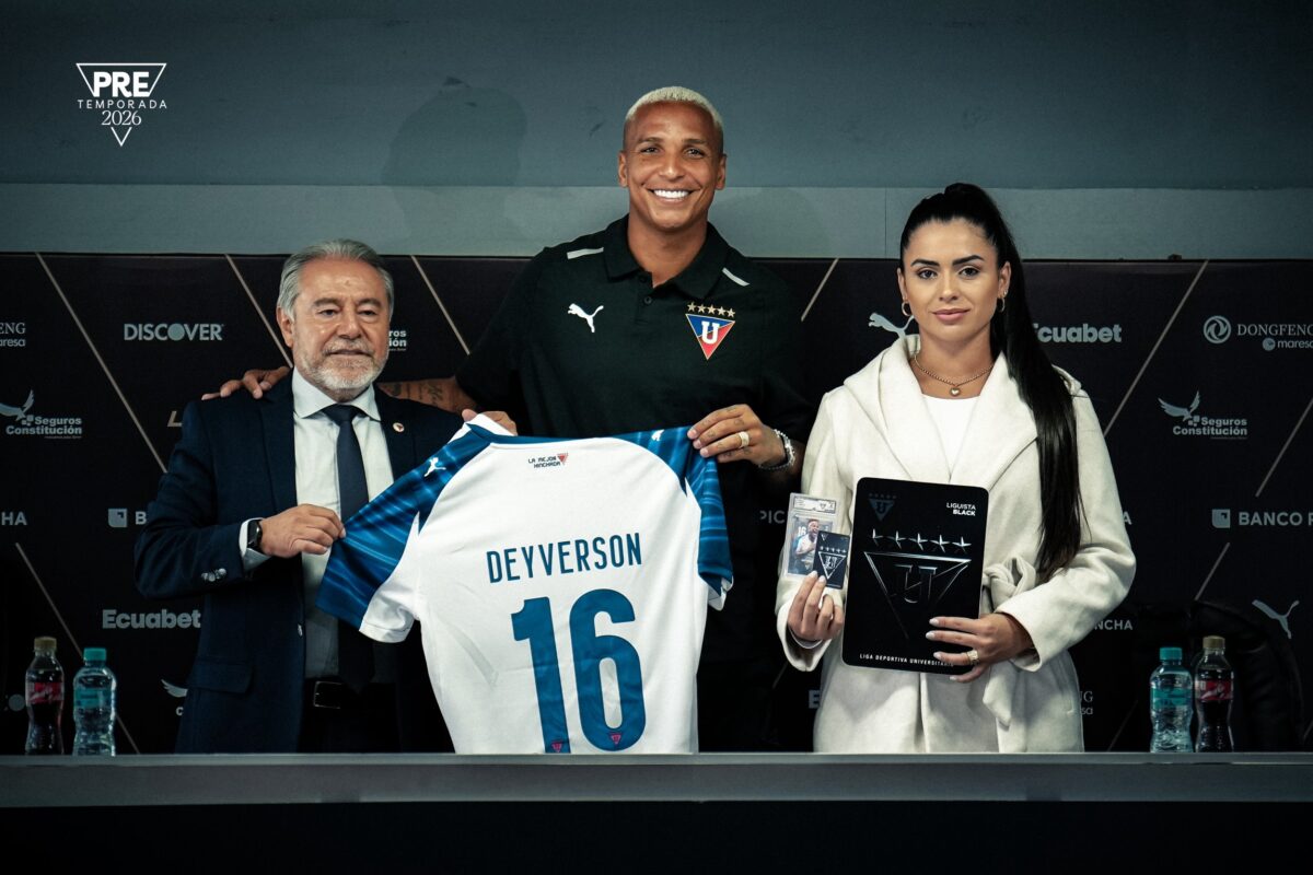 Deyverson presentado en Liga de Quito: "esperemos traer otra Libertadores" 5 Deyverson presentado en Liga de Quito: "esperemos traer otra Libertadores"