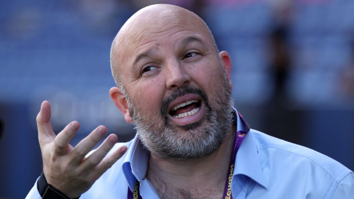 Miguel Ángel Loor arremete con todo contra la supuesta gestión de la FEF para recuperar la Serie B