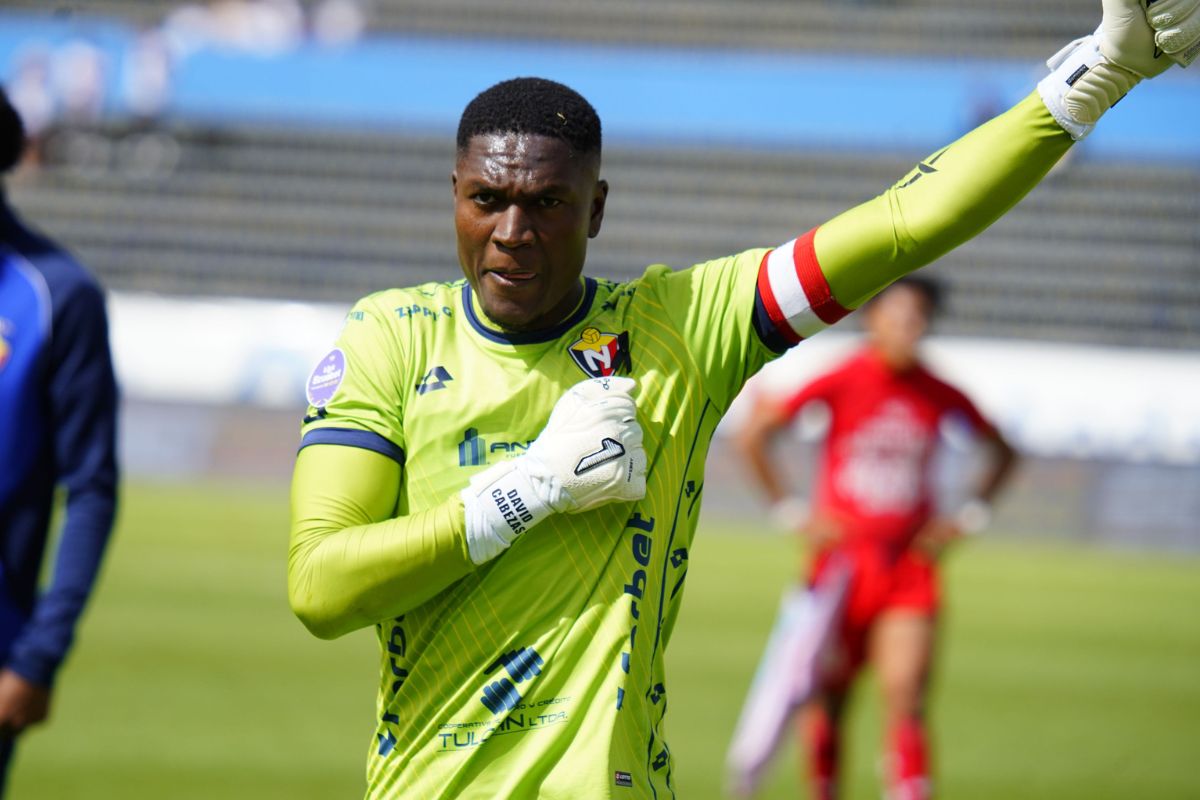 David Cabezas es el nuevo arquero de Libertad para la Copa Sudamericana 2026