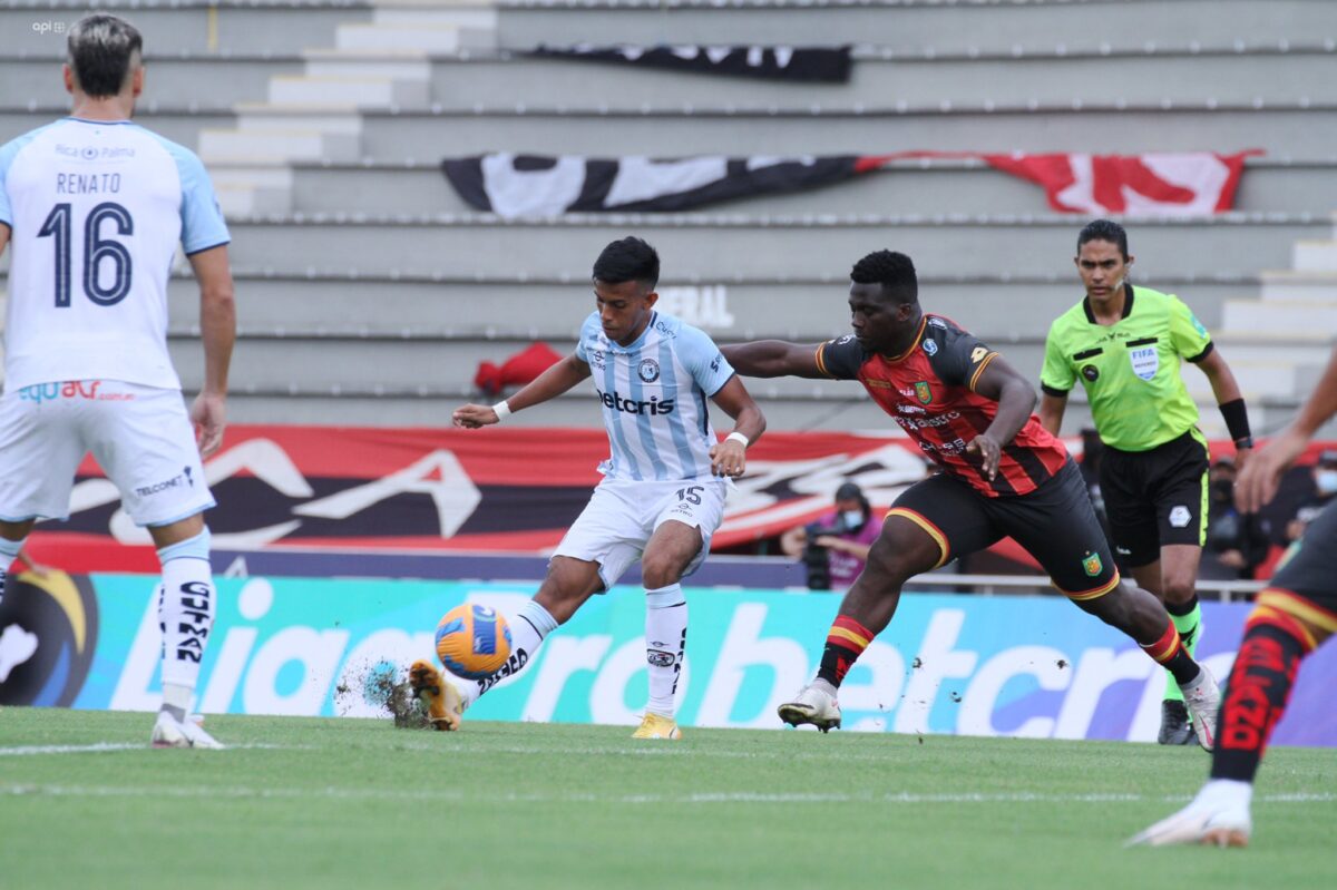 Deportivo Cuenca brilla en la Mañana Colorada 2026: Triunfo 2-1 ante Guayaquil City