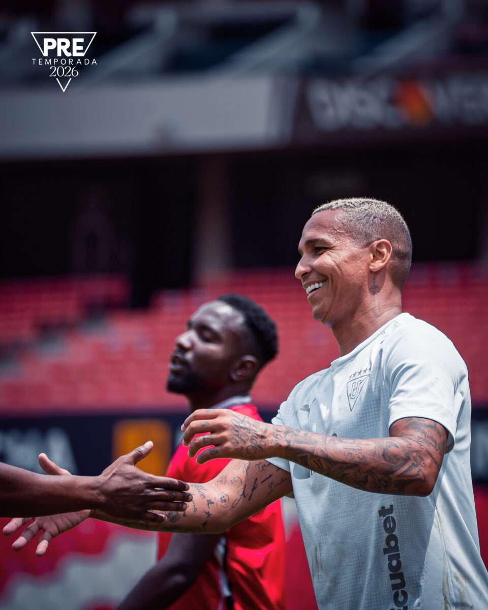 Gonzalo Valle regresa a la titularidad: Liga de Quito vence a Técnico Universitario en su último ensayo 3 Gonzalo Valle regresa a la titularidad: Liga de Quito vence a Técnico Universitario en su último ensayo