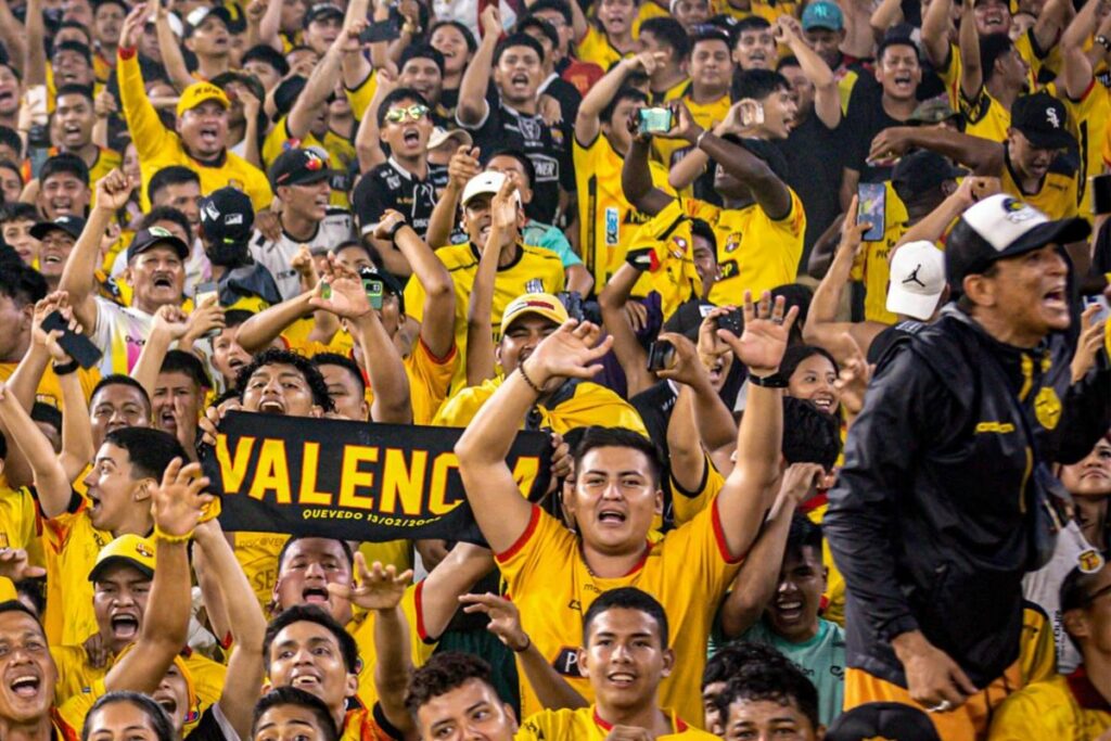 El Respaldo de la Hinchada: Miguel Ángel Loor Elogia la Estrategia de la Noche Amarilla 2026