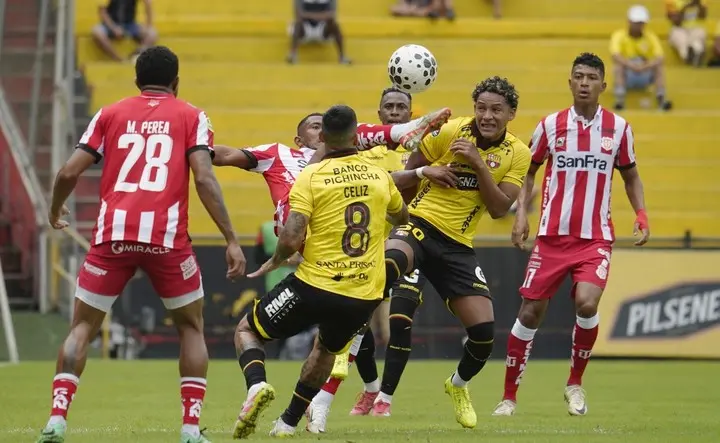 El Pipa Benedetto ya factura: debut con gol de jerarquía para el triunfo de Barcelona 24 Barcelona vs. Técnico Universitario