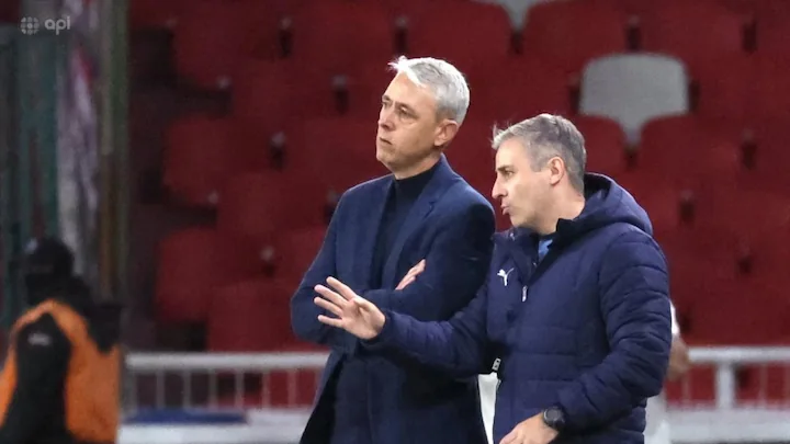 Tiago Nunes, DT de Liga de Quito, arremete contra la LigaPro por el calendario de partidos y denuncia un trato desigual frente a otros clubes.