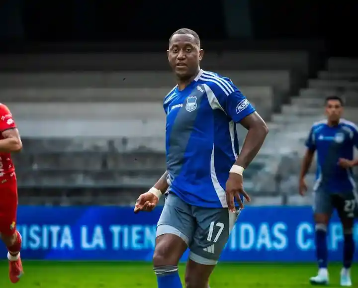 Jaime Ayoví anuncia su retiro profesional. 'La Yoya' jugará su último partido con Emelec ante Orense este domingo.