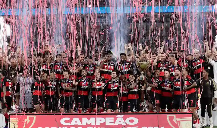 Gonzalo Plata agranda su leyenda en el Maracaná: Flamengo es el nuevo monarca del Carioca 1 Gonzalo Plata vuelve a celebrar en Brasil. Flamengo venció a Fluminense en penales y se coronó campeón del Campeonato Carioca en el Maracaná.