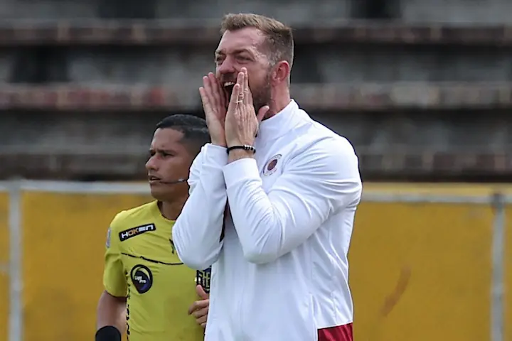 Juan Grabowski abandona El Nacional por incumplimientos de la directiva. El Bi-Tri se queda sin DT a días de iniciar la Serie B.