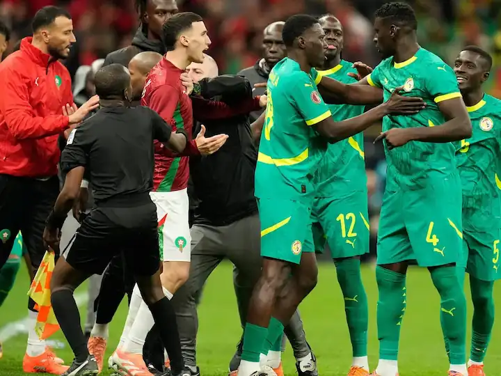 Senegal denuncia corrupción en la CAF tras perder el título de la CAN 2025 en los despachos 1 Senegal denunciará a la CAF por corrupción tras perder el título de la CAN 2025 ante Marruecos en los despachos. El caso llega al TAS tras el fallo administrativo.