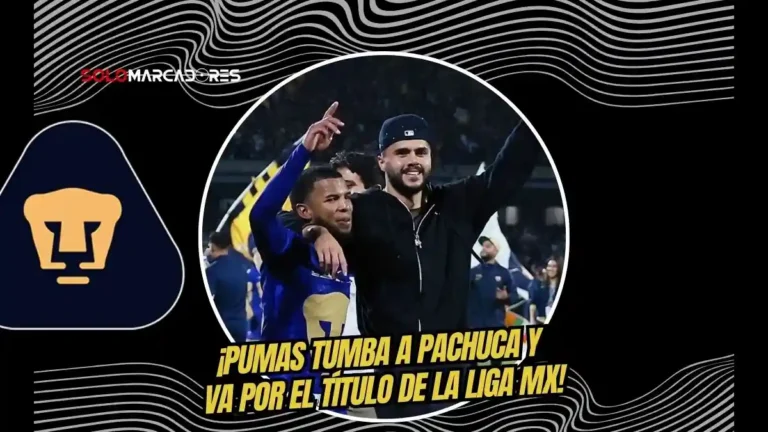 Pedro Vite en la disputa del balón durante el partido entre Pumas y Pachuca por la semifinal de la Liga MX.