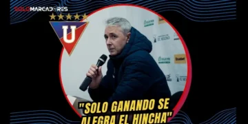 Tiago Nunes analiza la victoria de Liga de Quito ante Mushuc Runa, defiende a Deyverson y revela la clave para calmar las críticas de la hinchada alba.