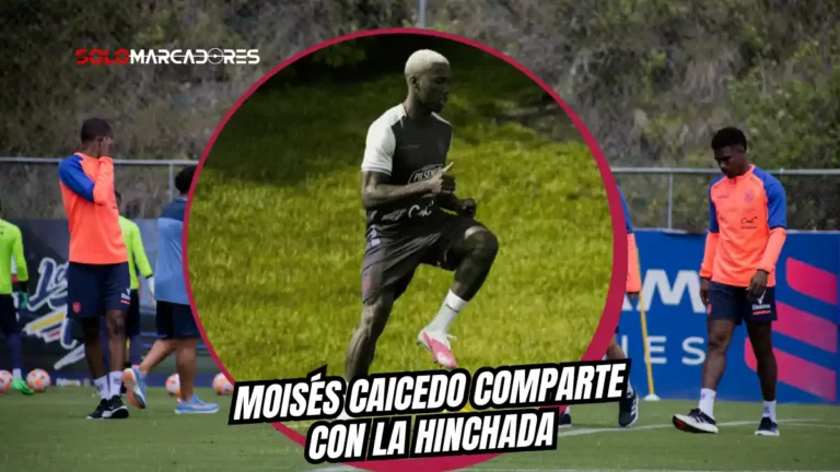Moisés Caicedo se quedó firmando autógrafos y tomándose fotos con los hinchas ecuatorianos tras la práctica abierta de La Tri en Columbus.
