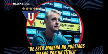 Tiago Nunes estalló tras la derrota de Liga de Quito ante Macará. El DT albo cuestionó la falta de regularidad y ve lejano el título de LigaPro.