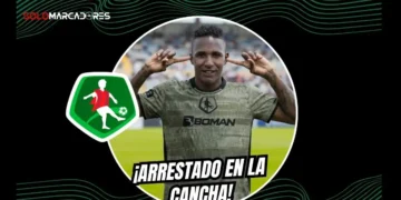 El insólito motivo por el que un jugador de Mushuc Runa terminó esposado en pleno calentamiento 3 José Hernández, jugador de Mushuc Runa, fue detenido por la Policía por pensiones alimenticias en pleno calentamiento en el Atahualpa.