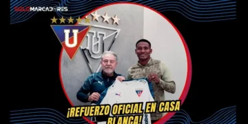 Liga de Quito confirmó a José Carabalí como su tercer refuerzo para el segundo semestre. El lateral de 29 años llega desde Universitario de Perú.