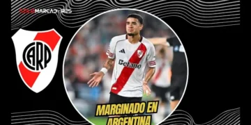 Kendry Páez entrena marginado en River Plate por decisión de Eduardo Coudet. Chelsea busca acelerar su salida hacia el fútbol de Europa.