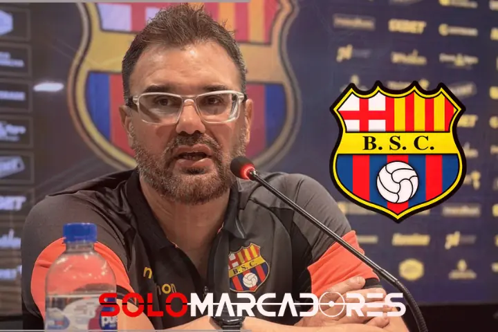 Pablo Trobbiani no negocia su postura en Barcelona SC: la audacia como única vía 23 Pablo Trobbiani analizó el 3-0 de Barcelona SC sobre Orense y ratificó que mantendrá una postura de ataque asumiendo riesgos tácticos.