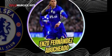 La afición del Chelsea abuchea a Enzo Fernández en el triunfo 3-2 ante Fulham tras conocerse su deseo de fichar por Manchester City.