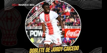 Jordy Caicedo silencia a San Lorenzo en una tarde histórica para Huracán 10 Jordy Caicedo anotó un doblete con Huracán para vencer 0-2 a San Lorenzo tras 24 años. Revisa los detalles del clásico y su festejo.