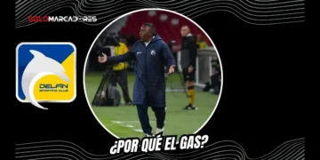 El grave altercado tras el Liga vs. Delfín: 'Pechón' León denuncia arbitraje y agresión con gas 1 Juan Carlos León arremetió contra el árbitro Lenin Quiñónez y denunció que él y tres jugadores fueron afectados por gases de la Policía.