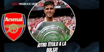 ¡Hincapié hace historia en Inglaterra! Arsenal golea al City y el tricolor alza la Community Shield 2026 1 Piero Hincapié conquistó la Community Shield 2026 con Arsenal tras golear 3-0 al Manchester City. El tricolor llegó a siete títulos en su carrera.