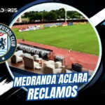 Guayaquil City responde a Liga de Quito: La verdad sobre los camerinos y la seguridad 3 Gabriel Medranda aclara los reclamos de Liga de Quito sobre la falta de agua, seguridad y el estado de los camerinos de Guayaquil City.