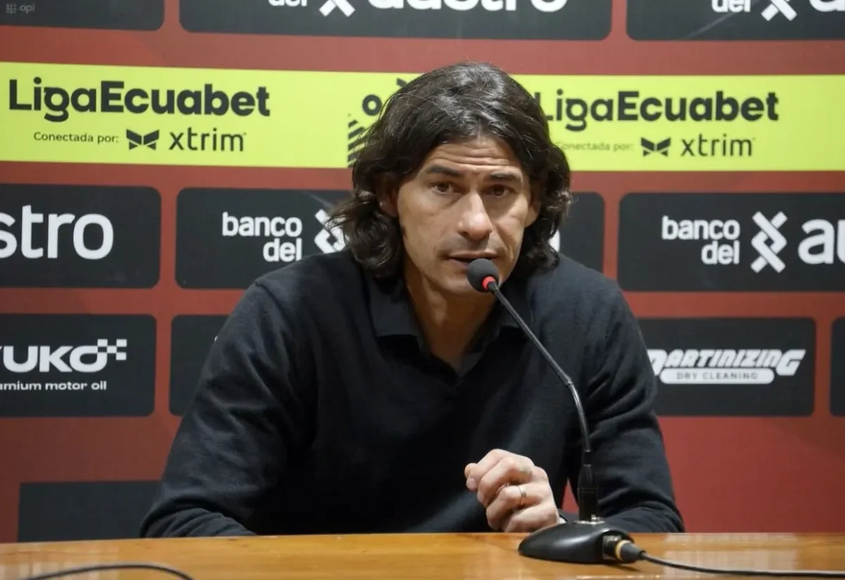 Autocrítica de Ismael Blanco tras la caída de Técnico Universitario: “Nos falta cerrar los partidos” 22 Ismael Blanco criticó la mentalidad de Técnico Universitario tras perder 2-1 con Deportivo Cuenca en el hexagonal de permanencia LigaPro 2026.